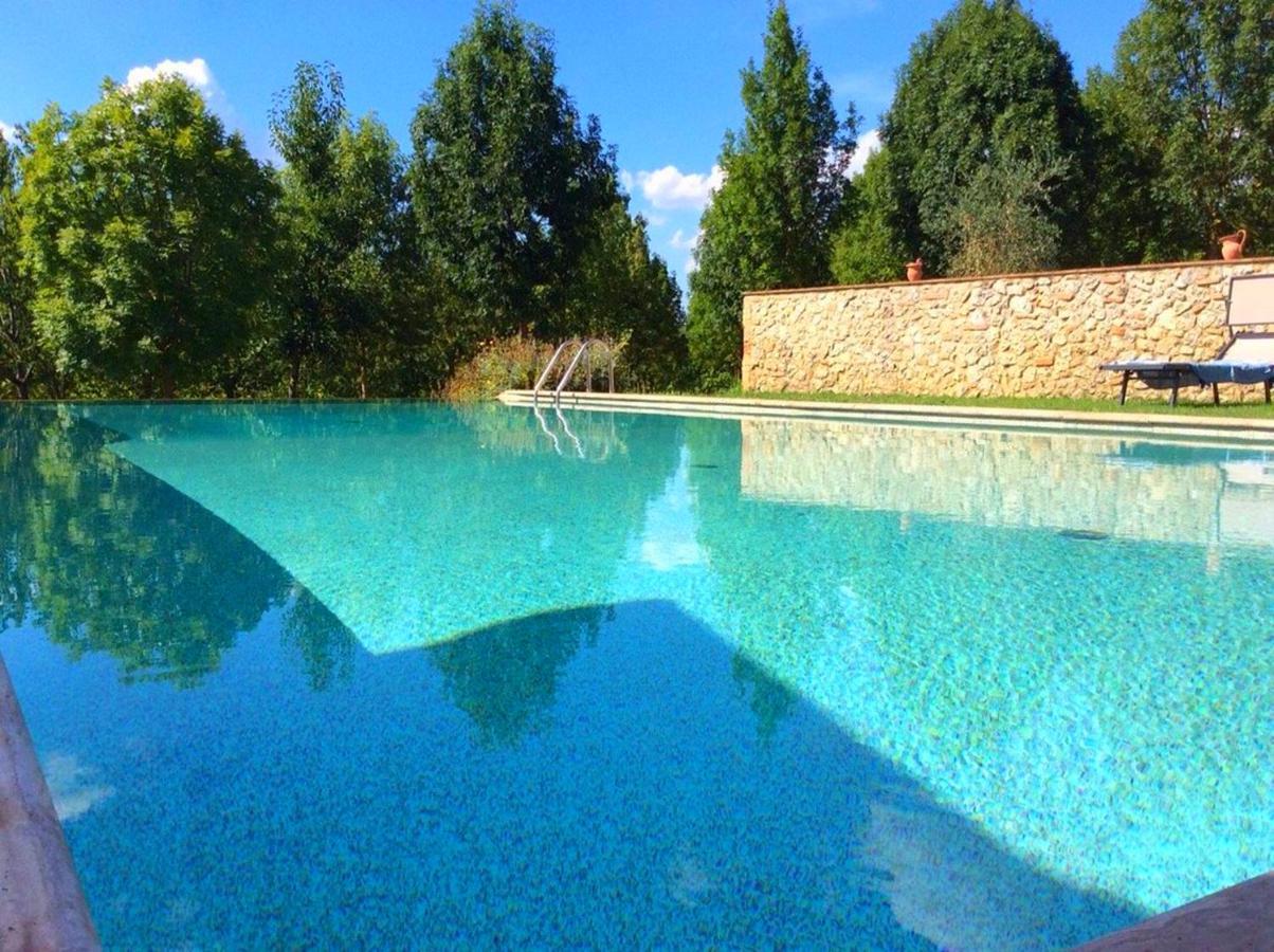 Il Rifugio Del Falconiere โซวิชิลเล ภายนอก รูปภาพ